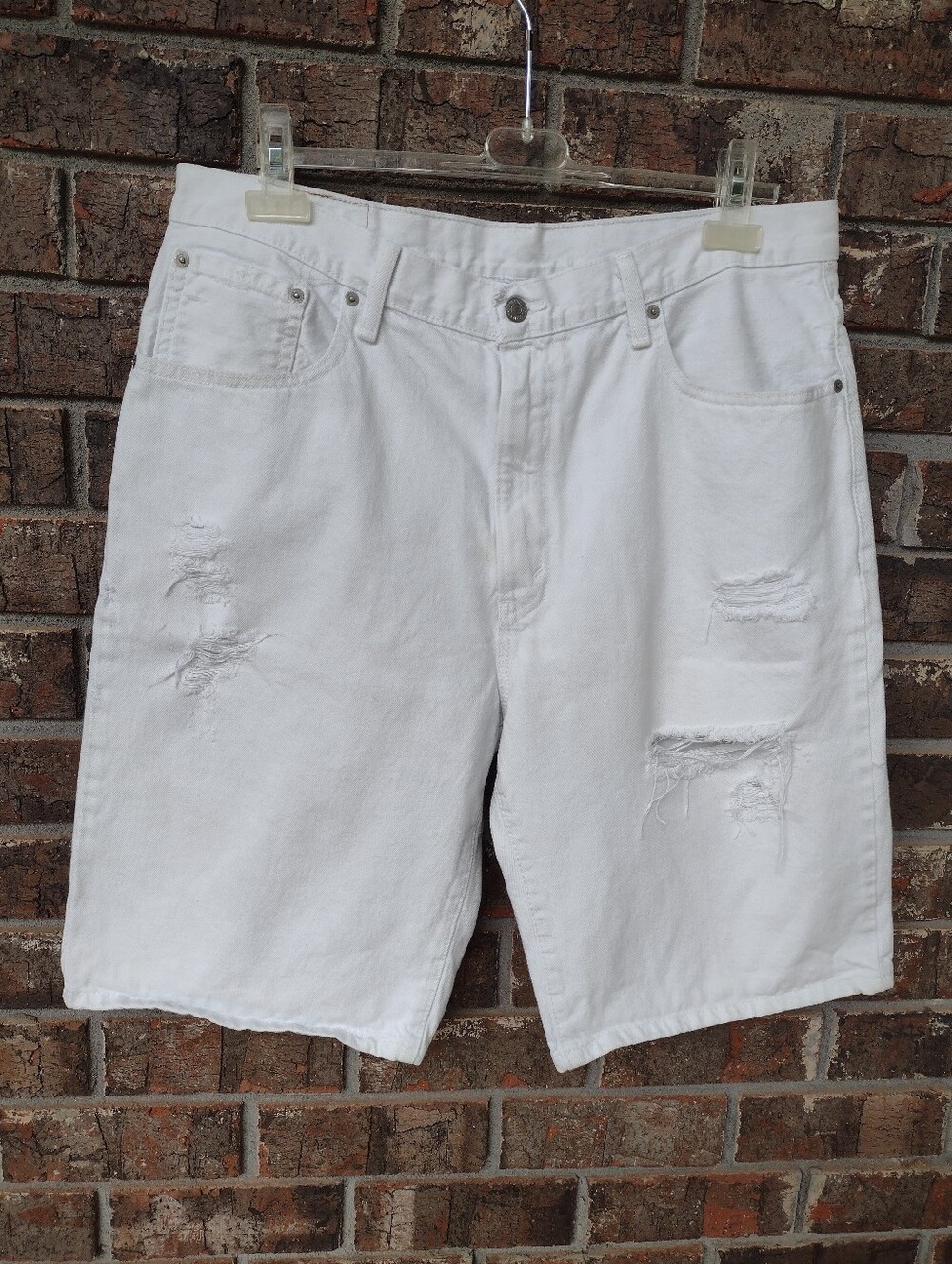 Levis 569 Jean shorts Mens Sz 36 White Denim Loose Straight Fit Distressed Jorts